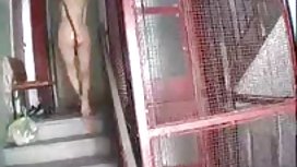Жена получает глубокий оргазм