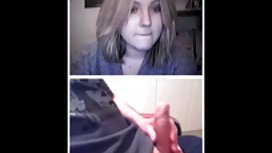 Jenna Teen в дорогой автомобиль, дующий хуй
