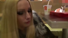 Swinger Wife Kagney Linn Karter выебанная и сперма в рот