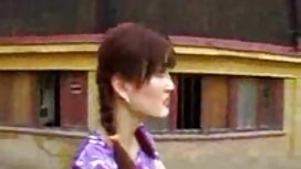 Эпическая пожилая женщина получает рот и киску заполнены