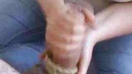 Уход за лицом MILF после трио с подростком